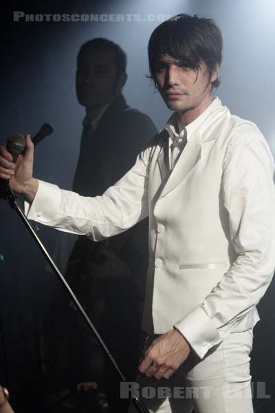 HUSHPUPPIES - 2008-11-08 - PARIS - La Maroquinerie - 